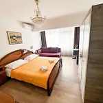 Hotel Nico 3*